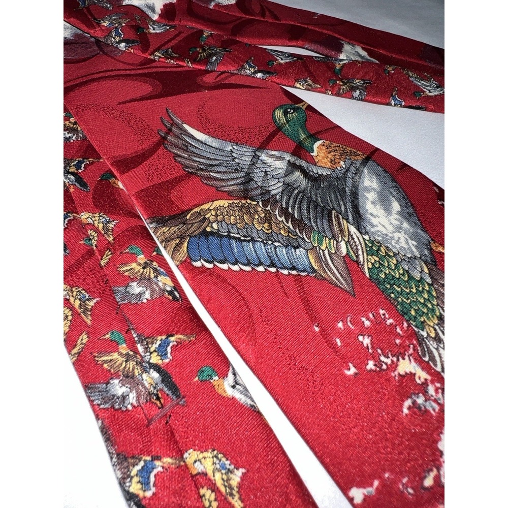 WATERFOWL MENS TIE RED WITH MALLARD DUCK 4 X 59